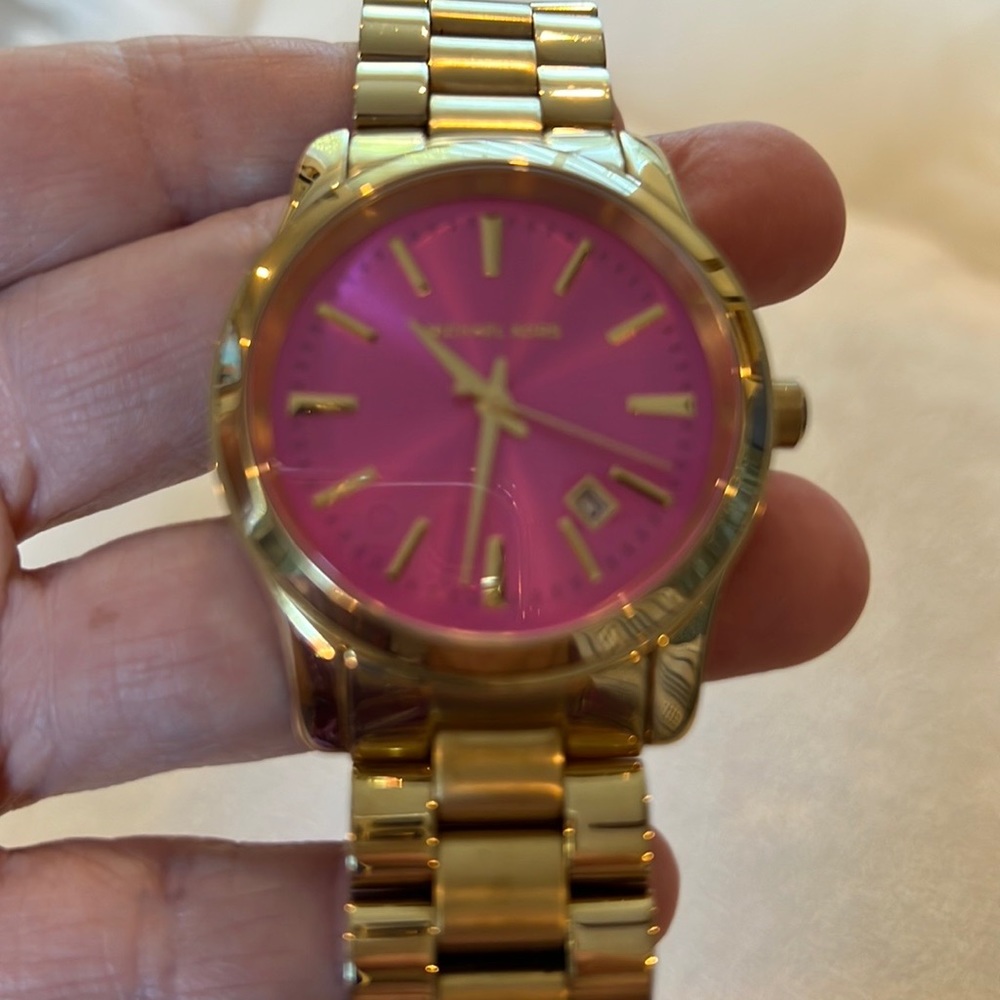 MK WATCH